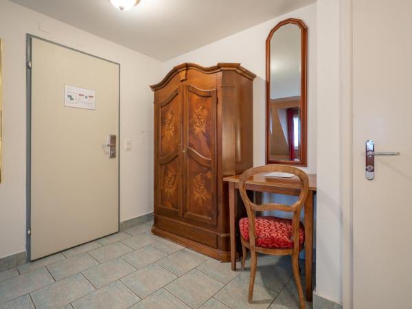 Altstadt Hotel Magic Luzern : photo 9 de la chambre chalet suisse