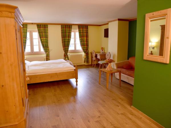 Hôtel de Ville : photo 10 de la chambre chambre double deluxe