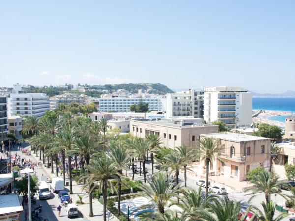 Ibiscus Hotel : photo 6 de la chambre chambre double/lits jumeaux - vue sur mer