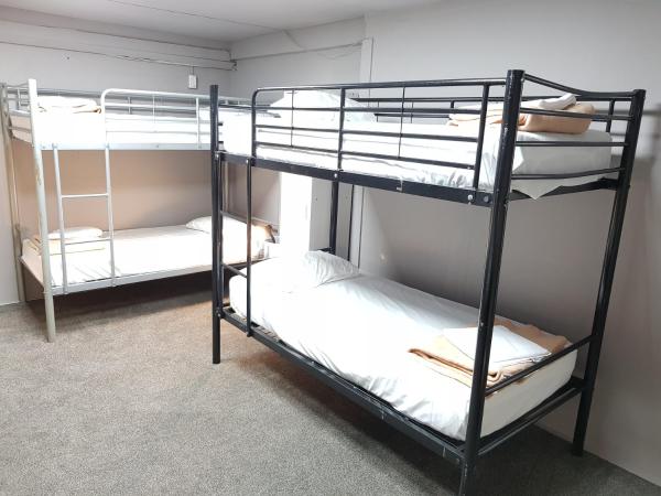 HIT Hostel : photo 3 de la chambre lit dans dortoir mixte de 6 lits