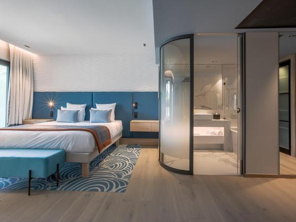Rivage Hôtel & Spa Annecy : photo 1 de la chambre suite deluxe avec balcon - accès gratuit au spa