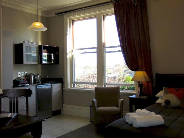 Merivale Manor : photo 2 de la chambre studio lit queen-size