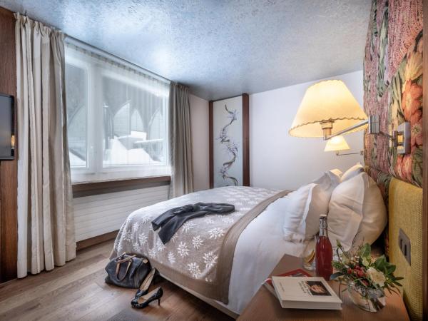 Tschuggen Grand Hotel - The Leading Hotels of the World : photo 6 de la chambre suite junior orientée ouest