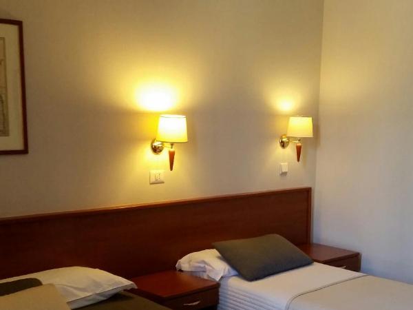 Hotel Alpi Resort : photo 9 de la chambre chambre lits jumeaux