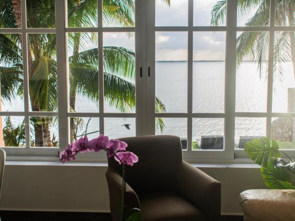Casa Tortugas Boutique Hotel, An Authentic Hidden Gem in Cancun : photo 9 de la chambre suite 2 chambres - vue sur lagon