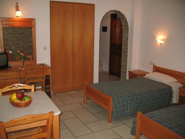 Aegeon Hotel : photo 4 de la chambre studio (2 adultes)