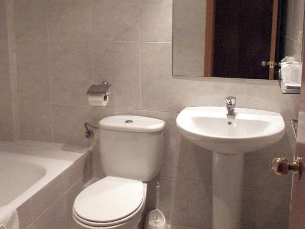 Hotel Goya : photo 6 de la chambre chambre double ou lits jumeaux