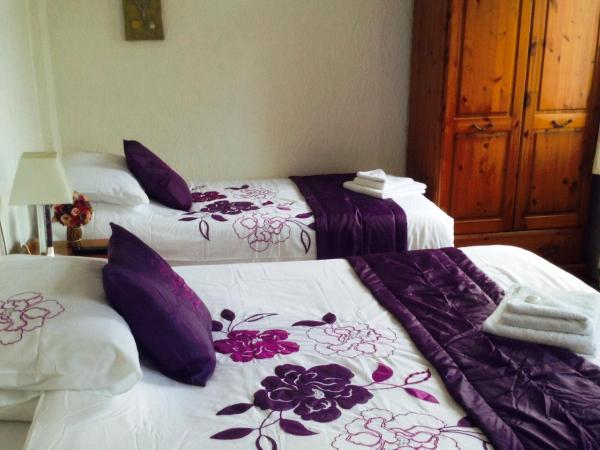 Legends Hotel : photo 5 de la chambre chambre lits jumeaux