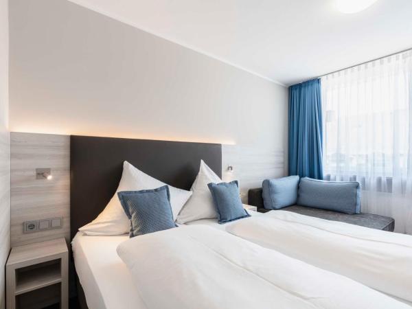 Westend Hotel (non-smoking) : photo 1 de la chambre chambre double ou lits jumeaux