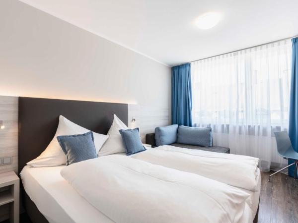 Westend Hotel (non-smoking) : photo 2 de la chambre chambre double ou lits jumeaux