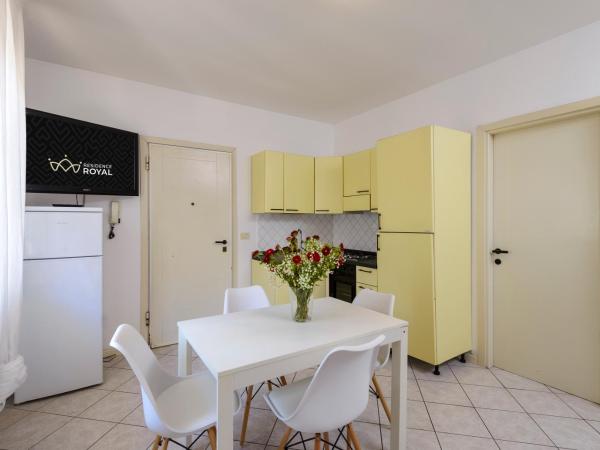 Residence Royal : photo 5 de la chambre appartement - rez-de-chaussée