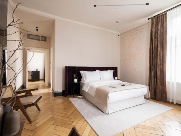 Zola Hotel - Palais de Bohème Adults Only : photo 3 de la chambre chambre double supérieure