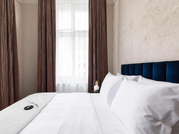 Zola Hotel - Palais de Bohème Adults Only : photo 3 de la chambre chambre double deluxe