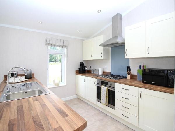 Hollicarrs - Bumblebee Lodge : photo 7 de la chambre appartement 2 chambres