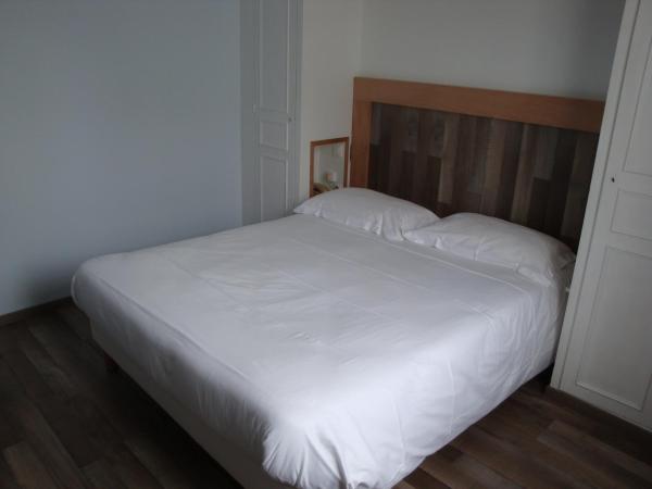 Hôtel de l'Orme, Akena : photo 1 de la chambre chambre double