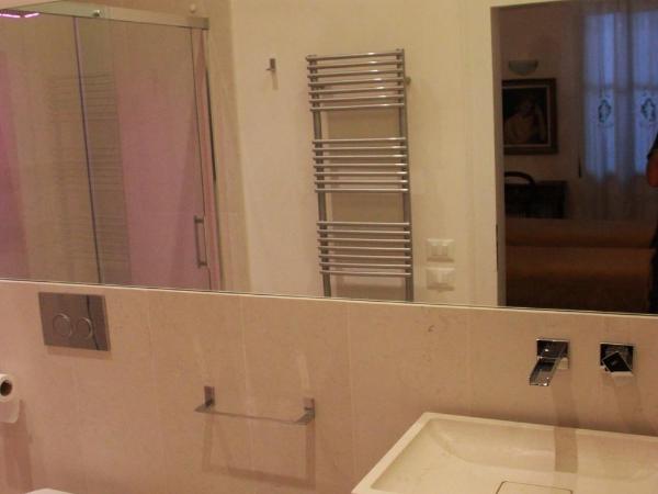 InChiostro Rooms&Breakfast : photo 7 de la chambre chambre lits jumeaux - vue sur jardin