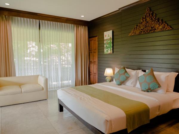 Royal River Kwai Resort and Spa -SHA Extra Plus : photo 1 de la chambre suite junior avec balcon