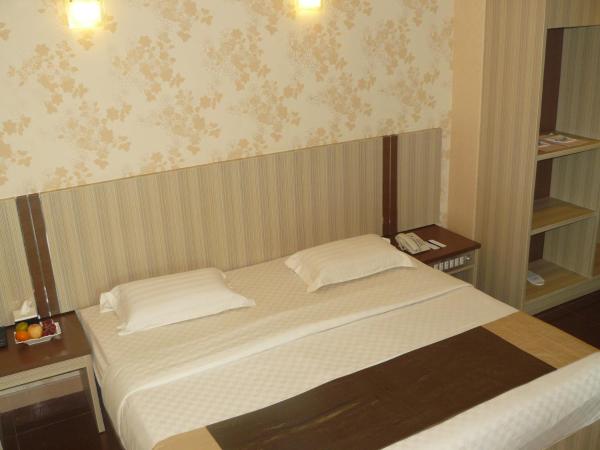 Hotel Oval : photo 2 de la chambre chambre deluxe double ou lits jumeaux