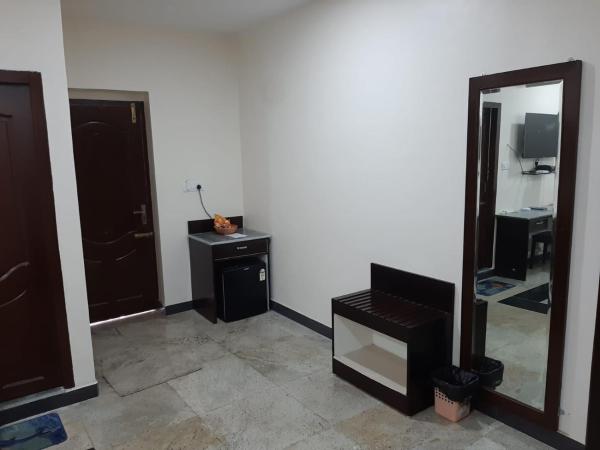 BAY INN : photo 2 de la chambre chambre lit queen-size