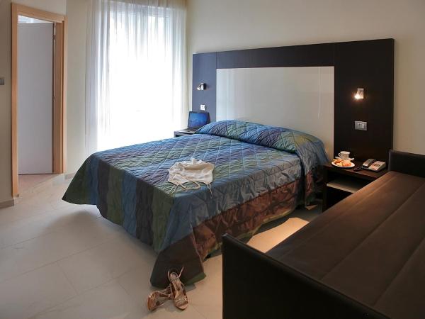 Hotel Ricchi : photo 4 de la chambre chambre triple