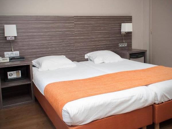 Hotel Castel : photo 4 de la chambre chambre lits jumeaux confort