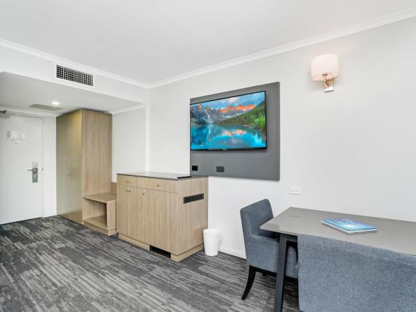 Cairns Sheridan Hotel : photo 3 de la chambre chambre lit queen-size deluxe