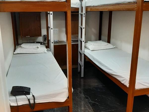 BAY INN : photo 8 de la chambre dortoir mixte