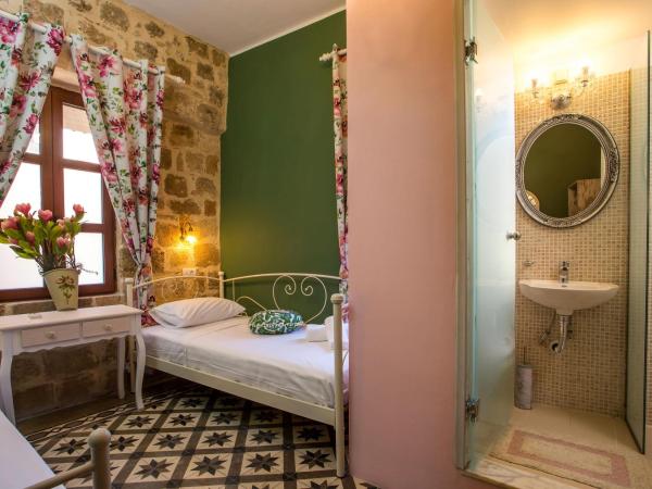 Attiki Hotel : photo 4 de la chambre chambre double