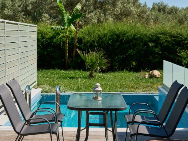 Kastro Maistro : photo 10 de la chambre suite avec piscine privée