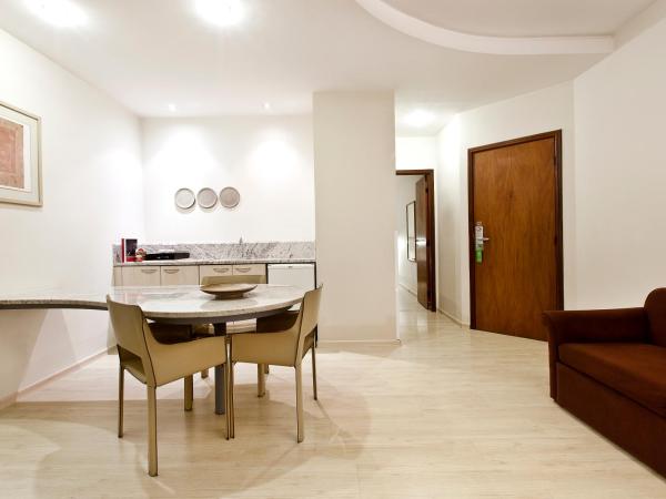 Promenade Pancetti Belo Horizonte : photo 2 de la chambre suite exécutive avec lit double