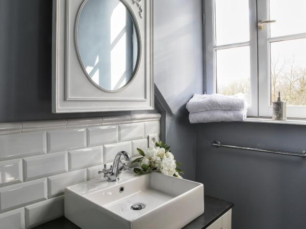 Le Petit Manoir de Kériolet : photo 4 de la chambre chambre double supérieure avec vue sur le parc