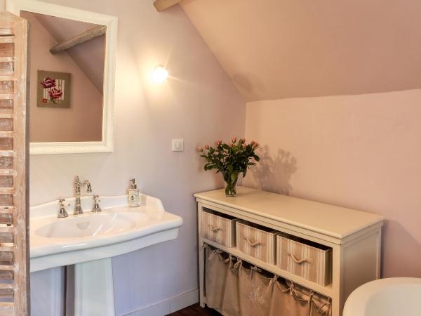 Le Petit Manoir de Kériolet : photo 6 de la chambre romantic confort double room with bath