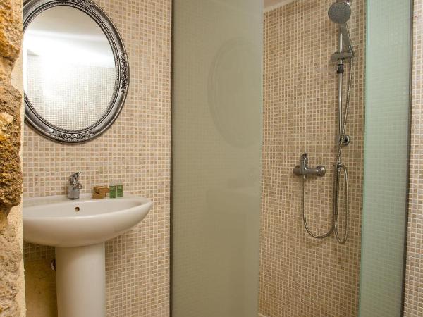 Attiki Hotel : photo 5 de la chambre chambre double avec balcon