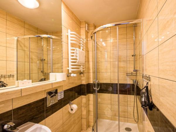 Villa Anna Lisa : photo 4 de la chambre petite chambre double