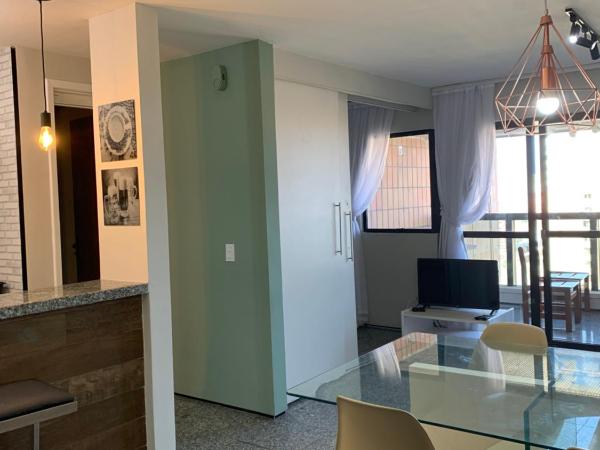 Iracema Residence Flat - Apto Particular : photo 3 de la chambre appartement avec vue partielle sur mer 