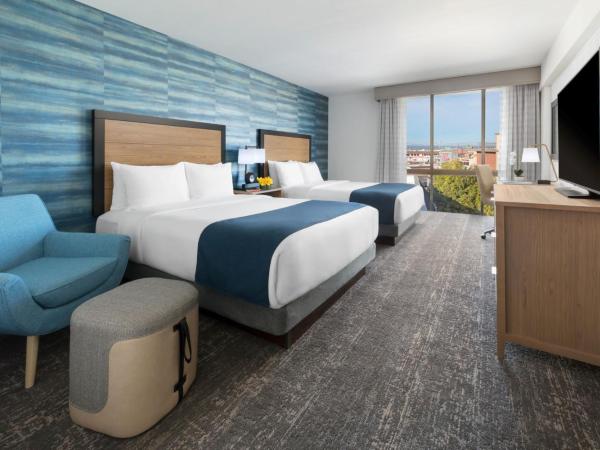 Hotel Caza Fisherman's Wharf : photo 1 de la chambre chambre avec 2 lits queen-size - vue partielle sur baie