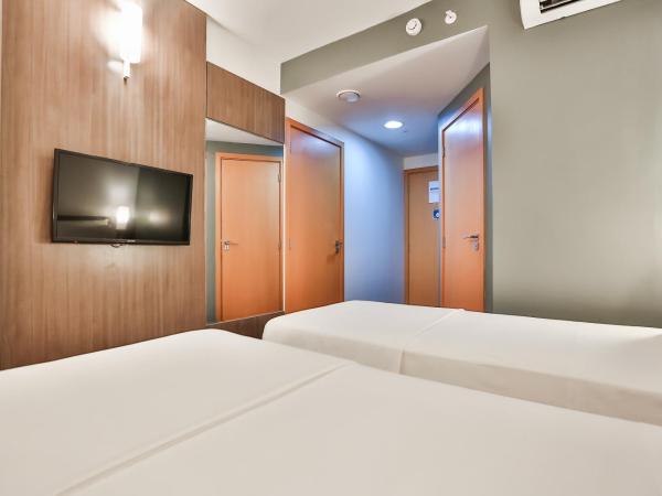 San Diego Express Barro Preto : photo 1 de la chambre chambre lits jumeaux standard