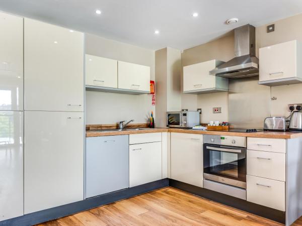 Roomzzz Leeds Headingley : photo 8 de la chambre appartement 2 chambres