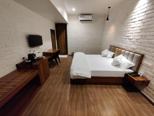 Abha Farms and Resort : photo 7 de la chambre chambre double - vue sur jardin