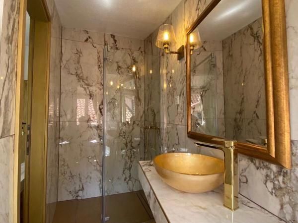 Bed&Breakfast Andio : photo 9 de la chambre chambre double avec balcon - annexe