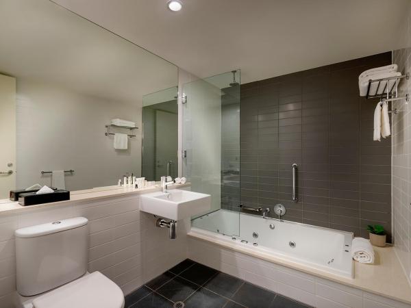 Causeway 353 Hotel : photo 4 de la chambre chambre double premier avec bain à remous