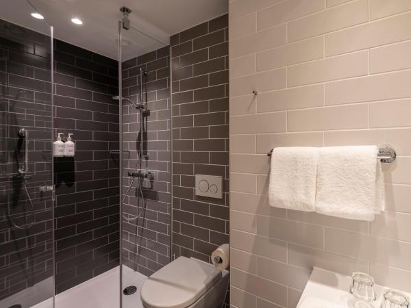 Holiday Inn Express Düsseldorf - Hauptbahnhof, an IHG Hotel : photo 9 de la chambre chambre standard