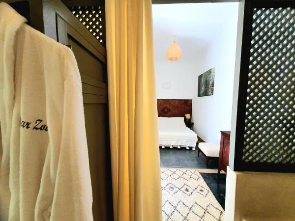 Riad Dar Zouar & Spa : photo 5 de la chambre chambre double standard