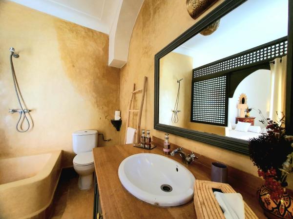 Riad Dar Zouar & Spa : photo 10 de la chambre suite junior