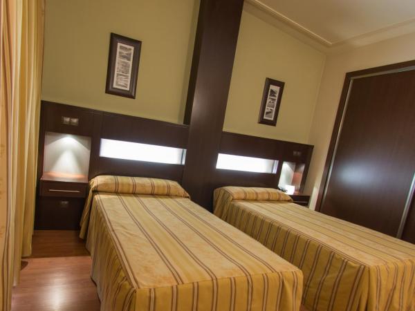 Hotel Los 5 Pinos : photo 9 de la chambre chambre lits jumeaux