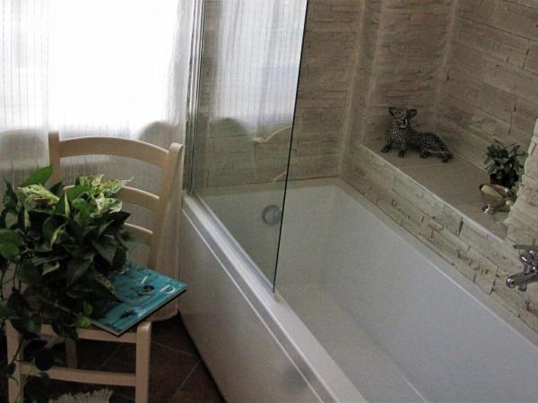 Casa con vista fantastica : photo 6 de la chambre chambre double avec salle de bains privative