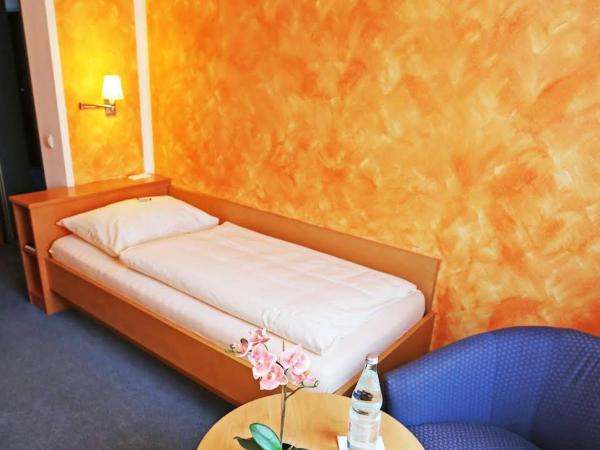 Hotel Graf Lehndorff zur Messe : photo 3 de la chambre chambre simple