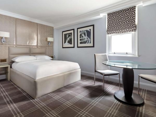 Radisson Blu Hotel, London Mercer Street : photo 2 de la chambre chambre double ou lits jumeaux supérieure