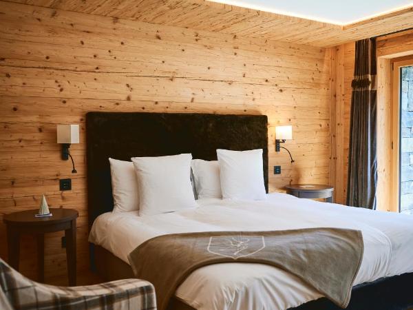 Hôtel de Rougemont & Spa : photo 2 de la chambre chambre double deluxe avec balcon et vue sur la montagne