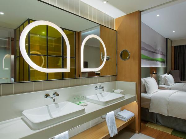 Holiday Inn & Suites Tianjin Downtown, an IHG Hotel : photo 3 de la chambre chambre standard